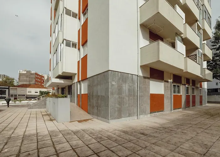 Crystal Palace Garden Stylish By Vacationy Porto