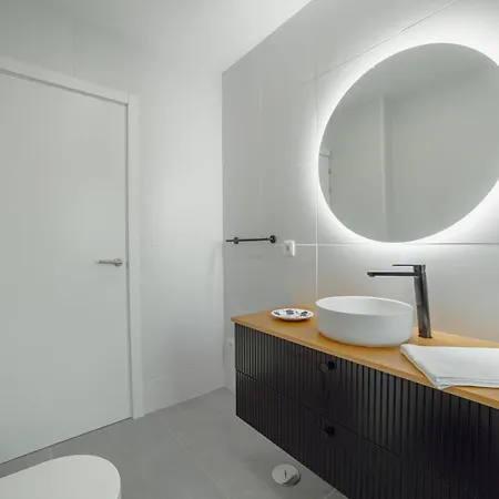 Appartement Crystal Palace Garden Stylish By Vacationy Porto